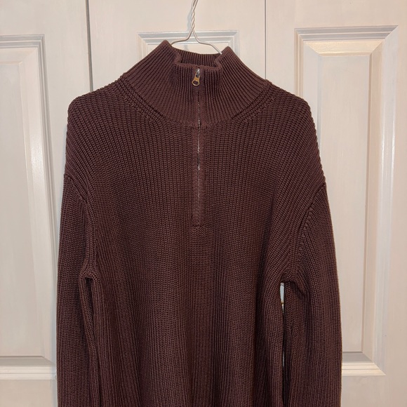 Sweater - Picture 3 of 4